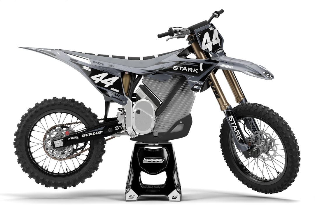 Stark Future // Gris Stade